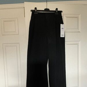 Alo Yoga Dress Pants - Black
